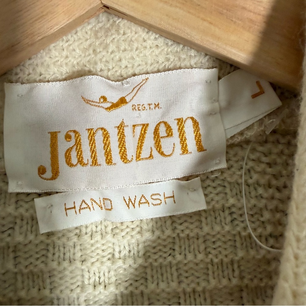 Vintage Jantzen Women's 100% Wool Cream Cable Knit Cardigan Sweater Fisherman L - Picture 4 of 8